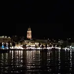 Apartament Dzapo *