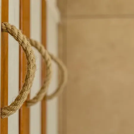 스튜디오 아파트먼트 자포 아파트